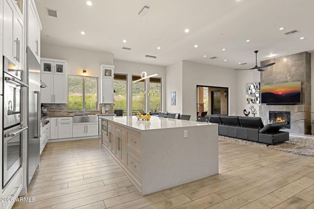 11923 E CASITAS DEL RIO Drive, Scottsdale, AZ 85255