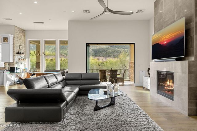 11923 E CASITAS DEL RIO Drive, Scottsdale, AZ 85255