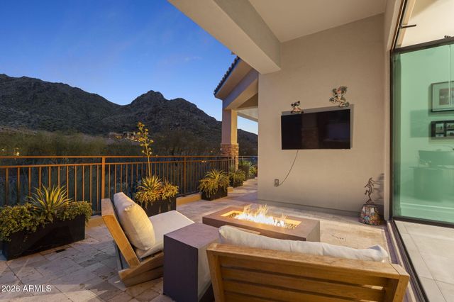 11923 E CASITAS DEL RIO Drive, Scottsdale, AZ 85255