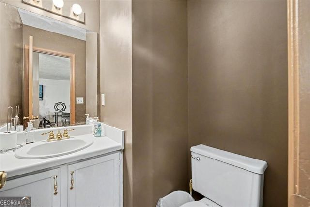 6258 Phillips Lake Court, Lithonia, GA 30058