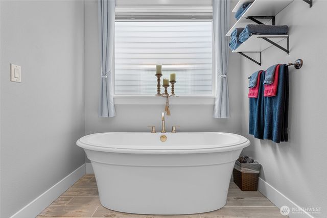 4628 S 16th Drive, Ridgefield, WA 98642