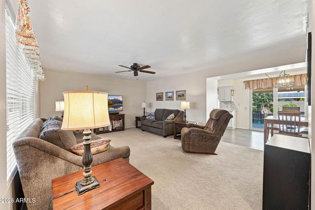 10534 W TUMBLEWOOD Drive, Sun City, AZ 85351