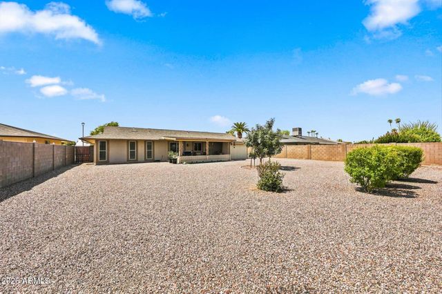 10534 W TUMBLEWOOD Drive, Sun City, AZ 85351