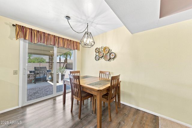 10534 W TUMBLEWOOD Drive, Sun City, AZ 85351