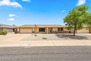 10534 W TUMBLEWOOD Drive, Sun City, AZ 85351
