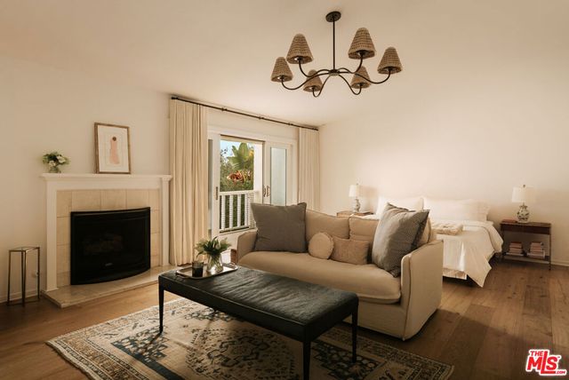 2741 Bottlebrush Drive, Los Angeles, CA 90077
