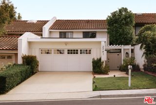 2741 Bottlebrush Drive, Los Angeles, CA 90077