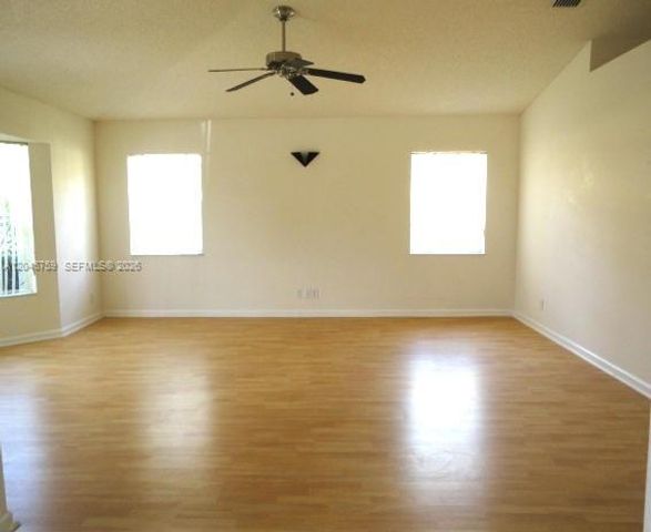 2444 Stonegate Dr, Wellington, FL 33414