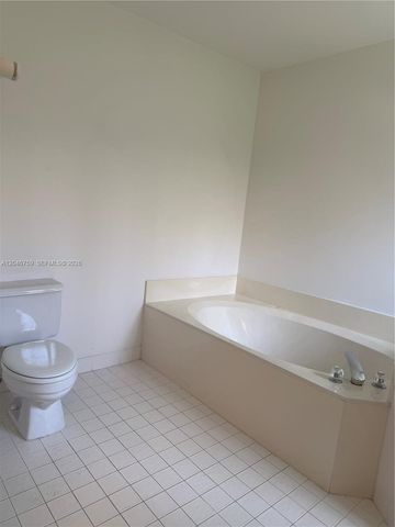 2444 Stonegate Dr, Wellington, FL 33414