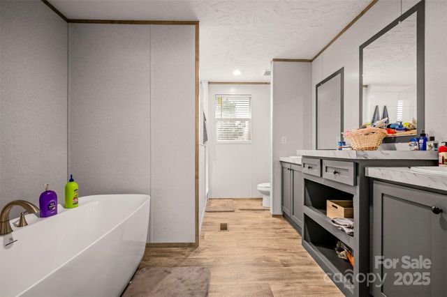 859 Henry Jenkins Road, Mooresboro, NC 28114