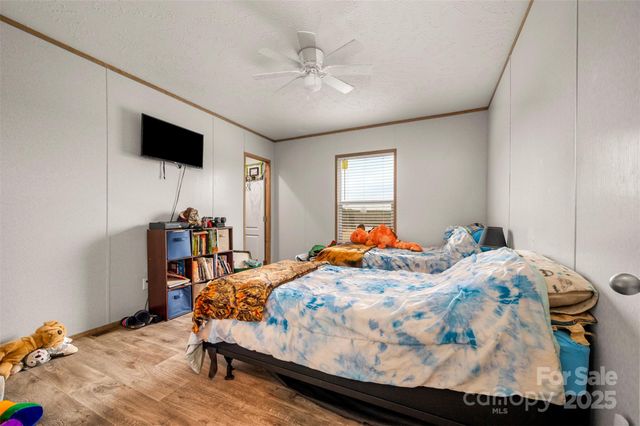 859 Henry Jenkins Road, Mooresboro, NC 28114