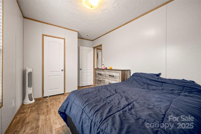 859 Henry Jenkins Road, Mooresboro, NC 28114