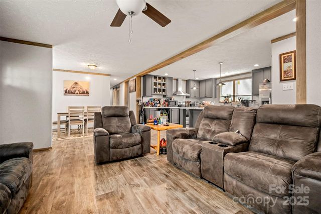 859 Henry Jenkins Road, Mooresboro, NC 28114