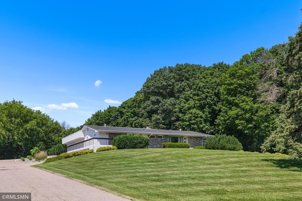 1801 Commerce Boulevard, Mound, MN 55364 — photo 2