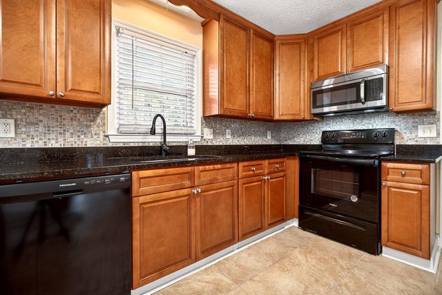 117 Pemberton Road, Summerville, SC 29483