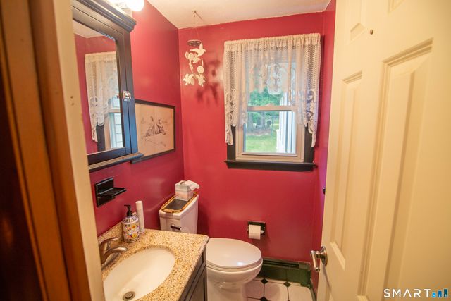 27 Old Colony Road, North Stonington, CT 06359