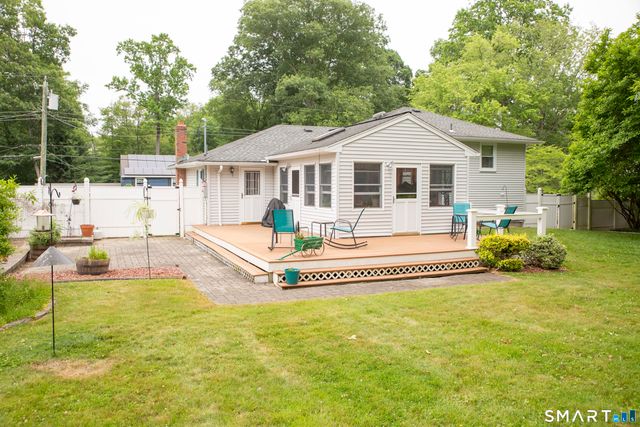 27 Old Colony Road, North Stonington, CT 06359