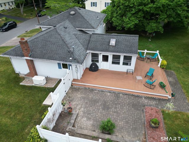 27 Old Colony Road, North Stonington, CT 06359