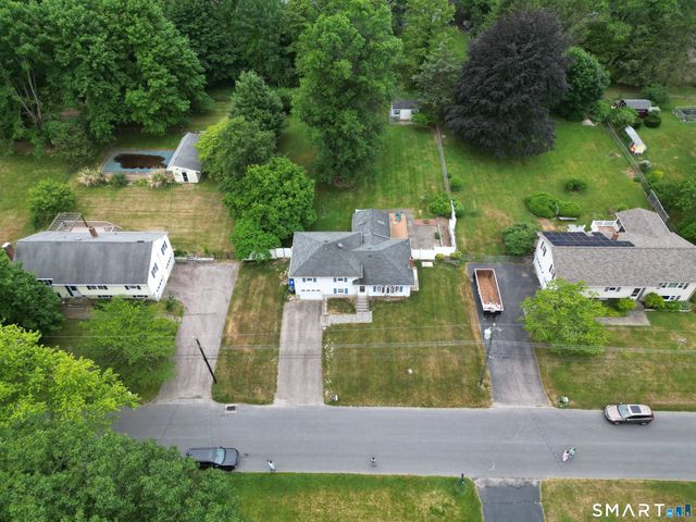 27 Old Colony Road, North Stonington, CT 06359