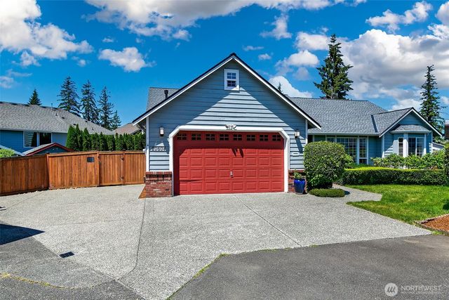 20604 Damson Rd, Lynnwood, WA 98036