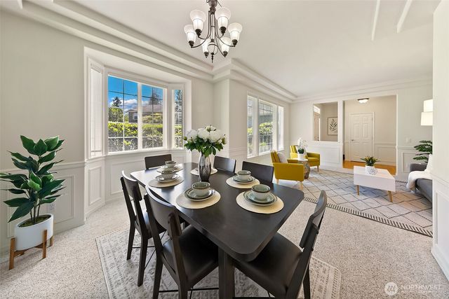 20604 Damson Rd, Lynnwood, WA 98036