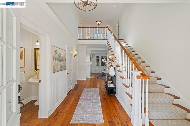 5280 Sheridan Rd, Sunol, CA 94586