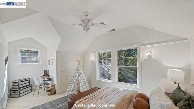 5280 Sheridan Rd, Sunol, CA 94586