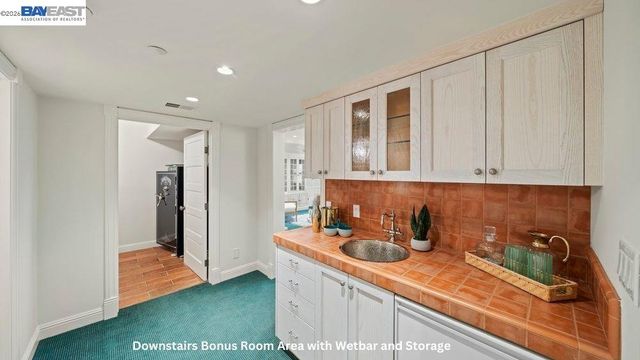 5280 Sheridan Rd, Sunol, CA 94586