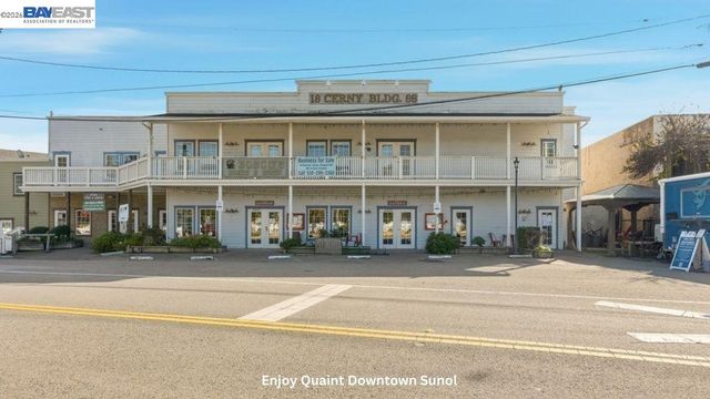 5280 Sheridan Rd, Sunol, CA 94586