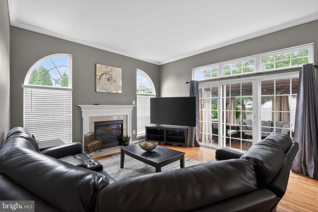 932 BUTLER DR, Williamstown, NJ 08094