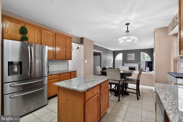 932 BUTLER DR, Williamstown, NJ 08094