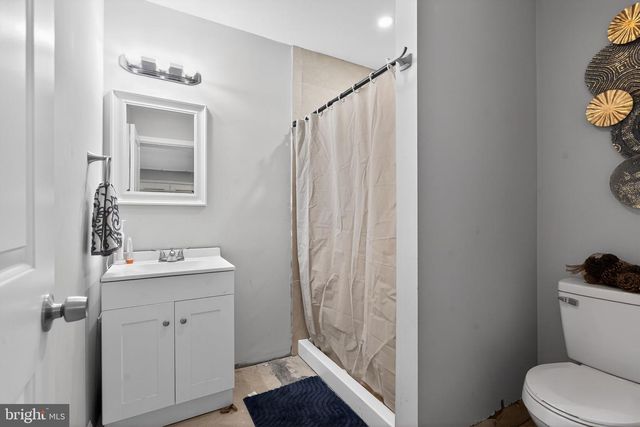 932 BUTLER DR, Williamstown, NJ 08094