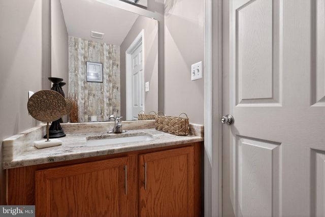 932 BUTLER DR, Williamstown, NJ 08094