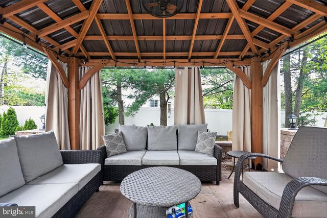 932 BUTLER DR, Williamstown, NJ 08094