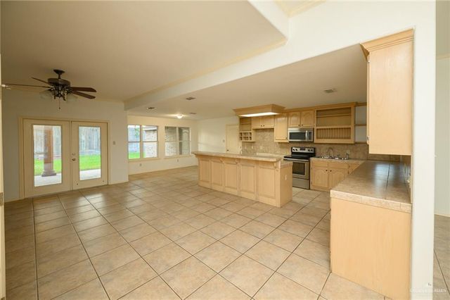 313 Royal Street, Edinburg, TX 78539