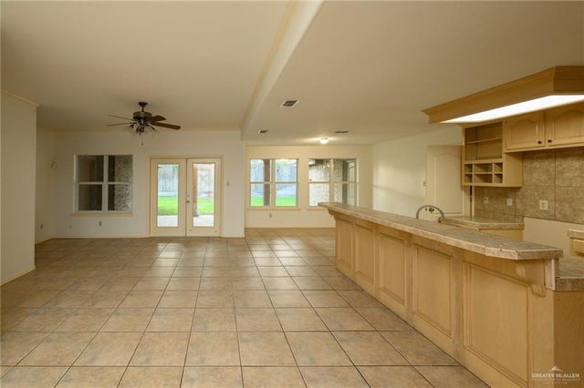 313 Royal Street, Edinburg, TX 78539