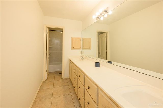 313 Royal Street, Edinburg, TX 78539