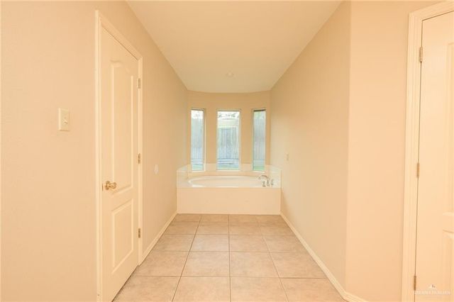 313 Royal Street, Edinburg, TX 78539