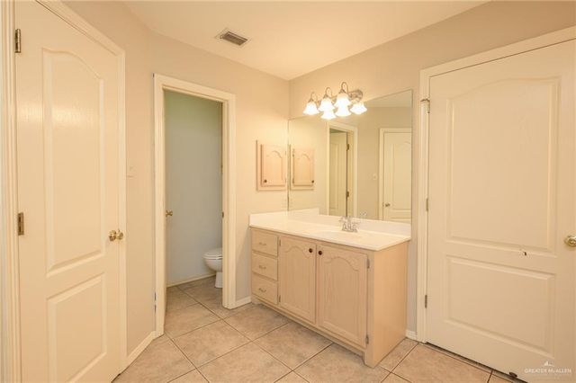 313 Royal Street, Edinburg, TX 78539