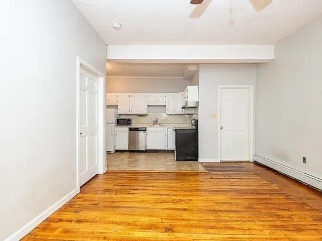 96 Derby Street 1, Salem, MA 01970
