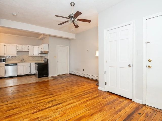 96 Derby Street 1, Salem, MA 01970