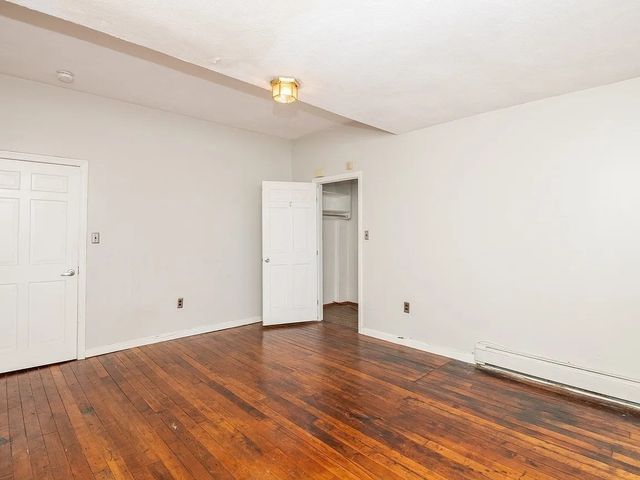 96 Derby Street 1, Salem, MA 01970
