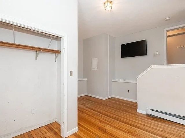 96 Derby Street 1, Salem, MA 01970