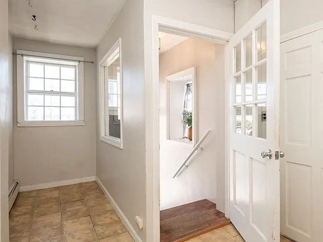 96 Derby Street 1, Salem, MA 01970