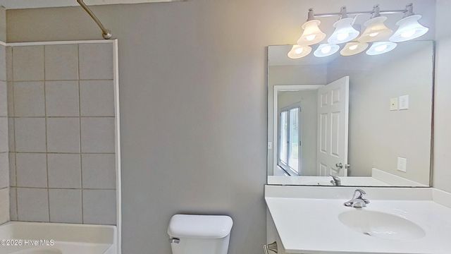 627 Tabor Lane, Wilmington, NC 28405