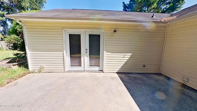 627 Tabor Lane, Wilmington, NC 28405