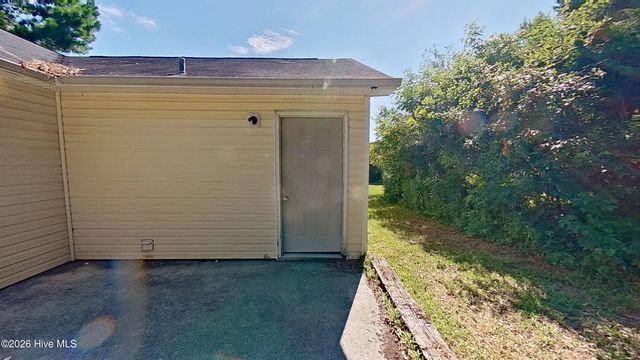 627 Tabor Lane, Wilmington, NC 28405
