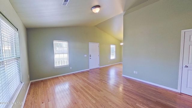 627 Tabor Lane, Wilmington, NC 28405