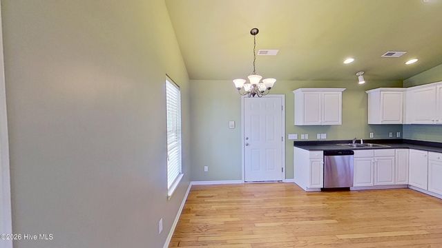 627 Tabor Lane, Wilmington, NC 28405