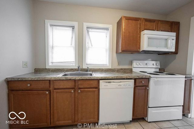 1829 E 49th Street, Indianapolis, IN 46205